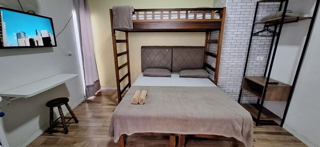 Camisa 10 Guest house
